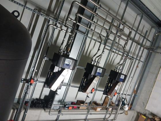 Nerezové rozvody a technické zariadenia v technickej miestnosti